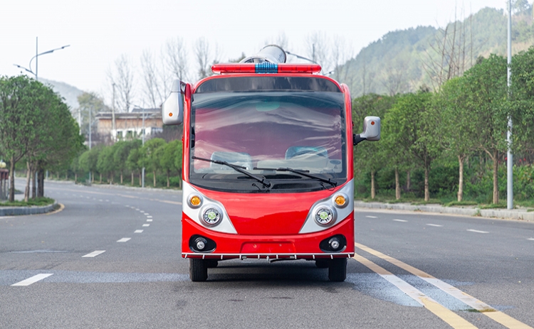 2座除塵車，道路降塵霧炮車